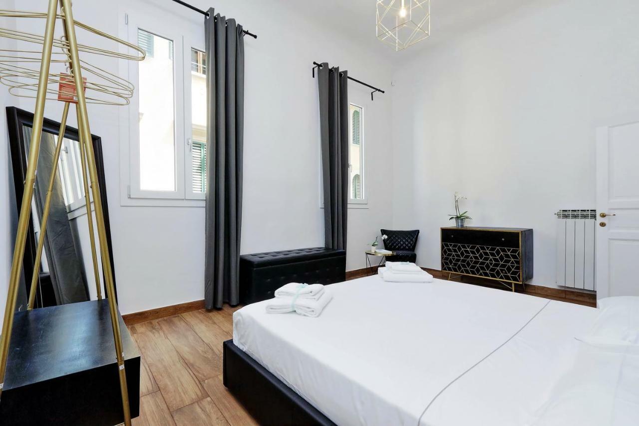 31 Borgo Allegri * Florenz