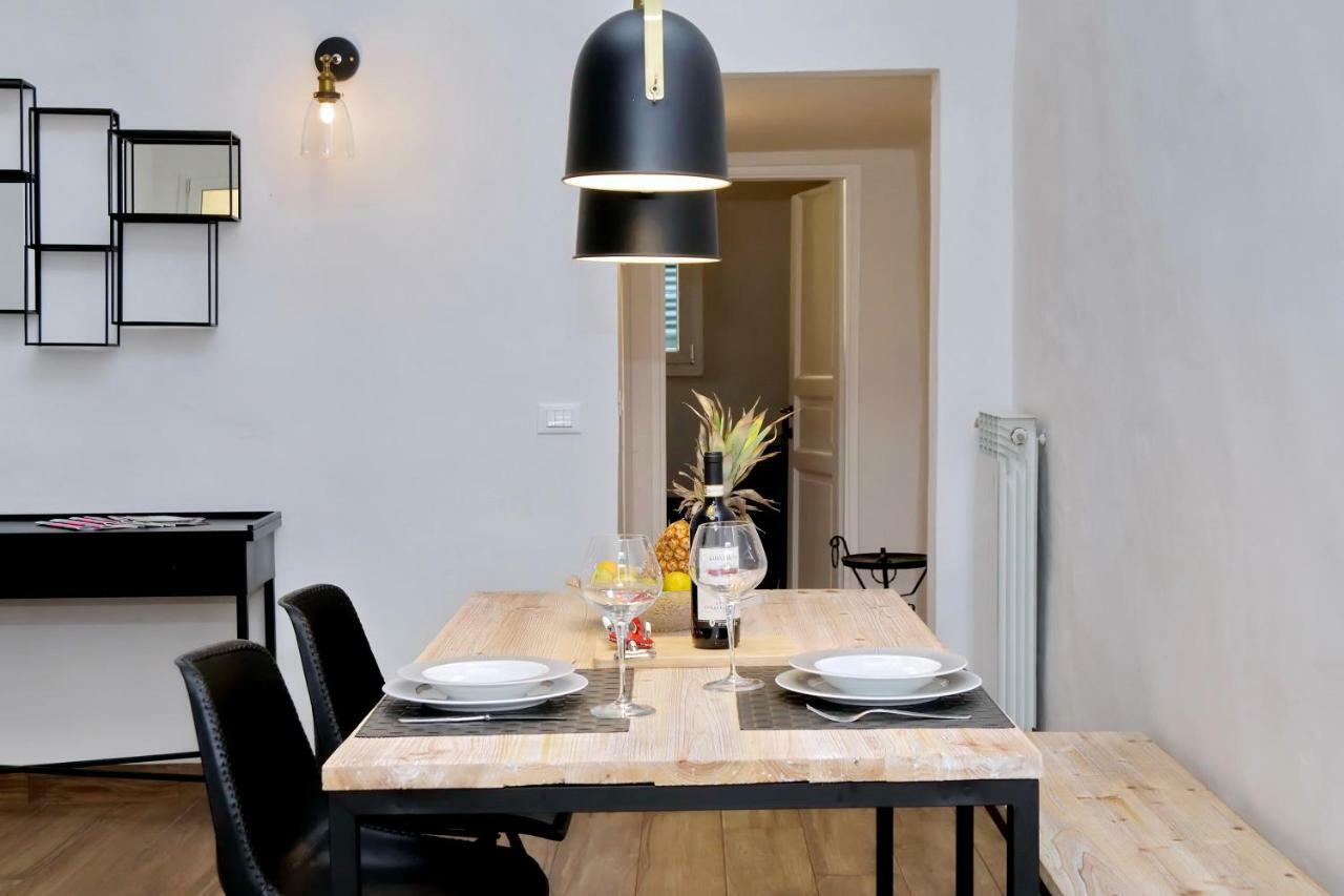 31 Borgo Allegri * Florenz